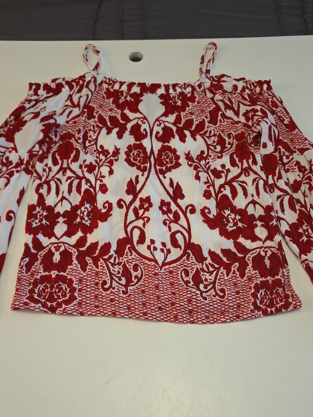 INC International Concepts Red and White Floral Off-Shoulder Shirt Medium